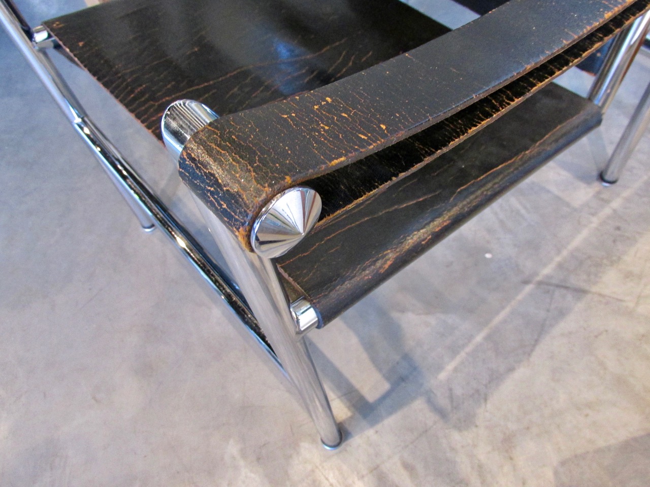 Le Corbusier LC1 Black Leather Chair